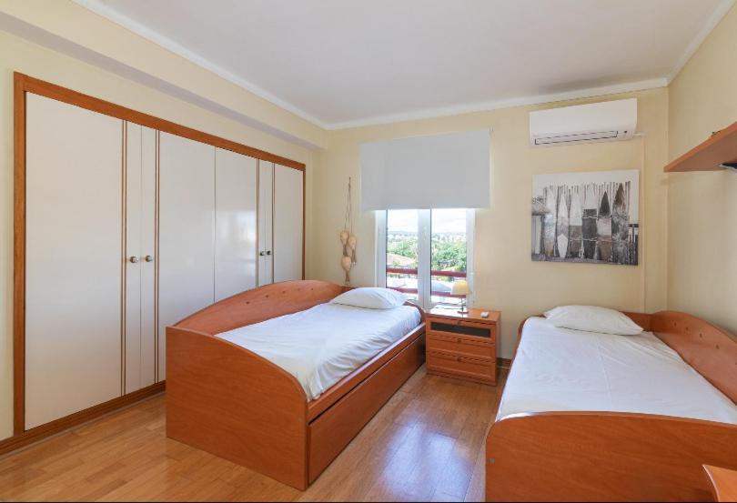 Apartamento Dentro Da Marina De ヴィラモウラ エクステリア 写真
