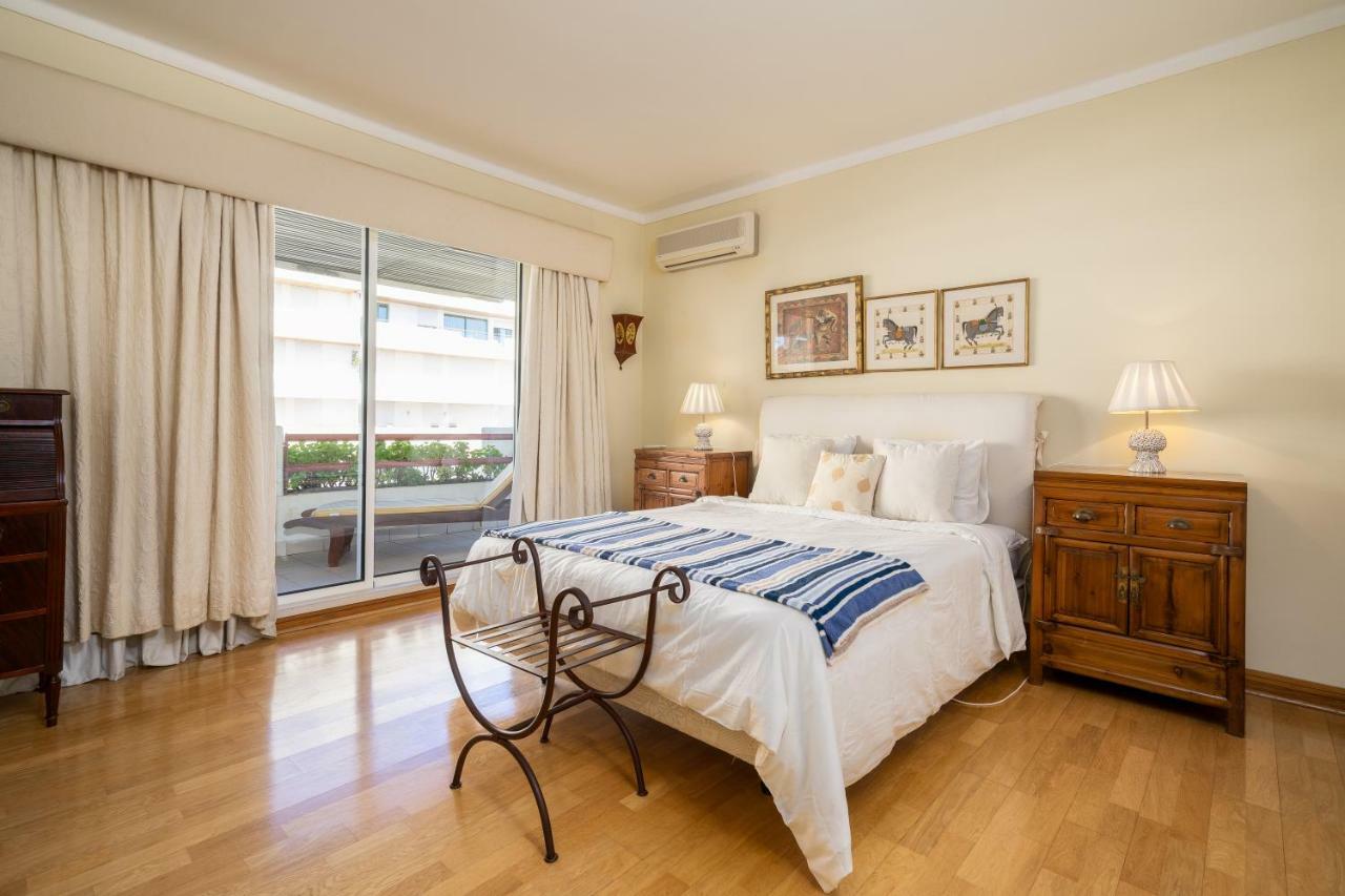 Apartamento Dentro Da Marina De ヴィラモウラ エクステリア 写真